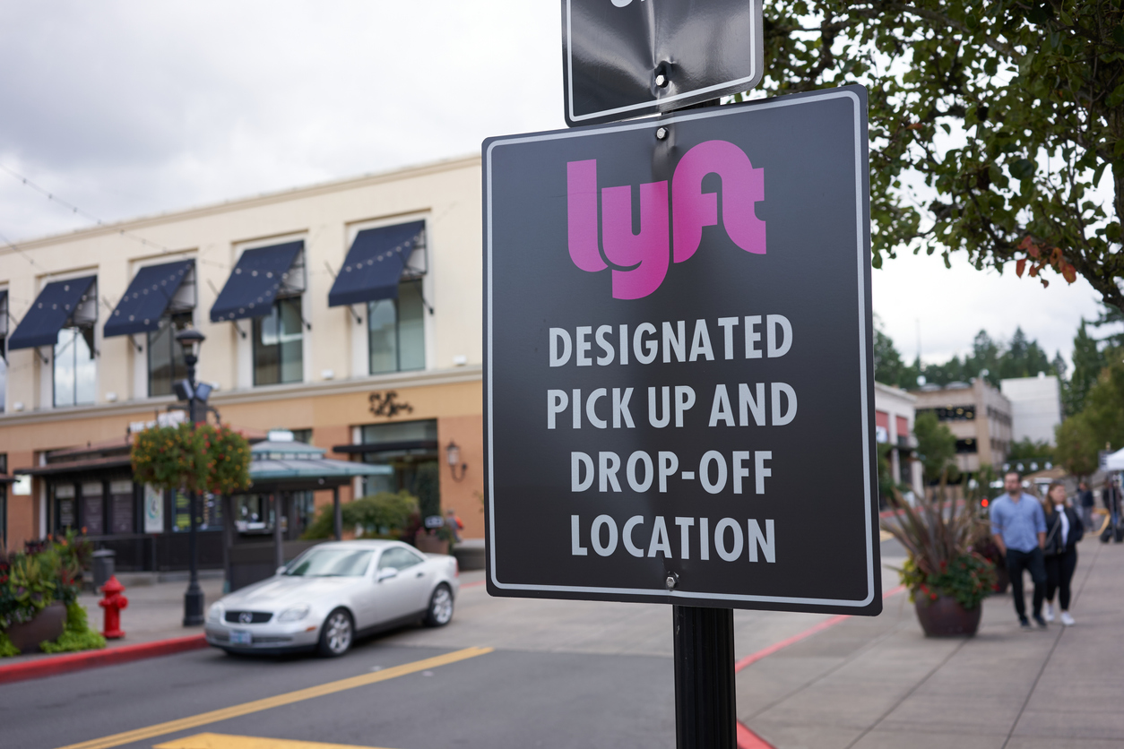 Lyft pick-up location in Tigard, Oregon