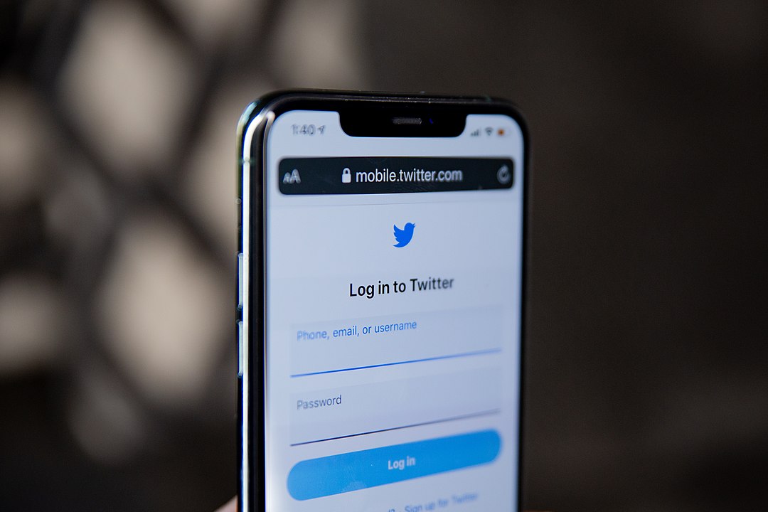 Twitter login page on smartphone