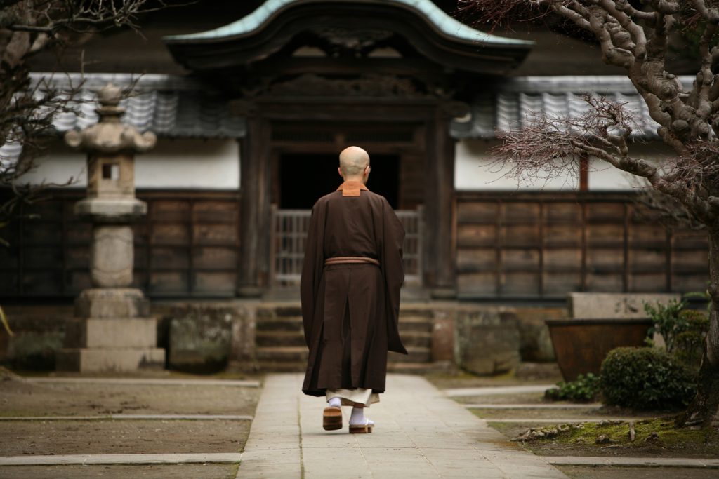 Temples and Tech: Exploring Zen in a Digital Age