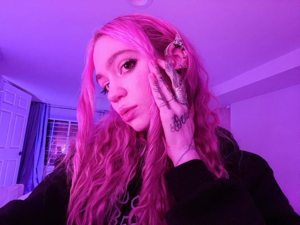 Grimes Reveals 5-Month Separation from Child Amid Ongoing Custody Battle with Elon Musk