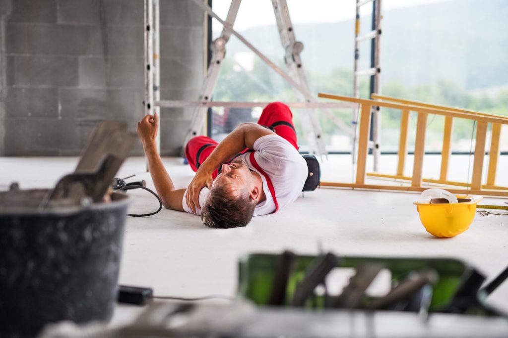 an accident of a man worker at the construction site.