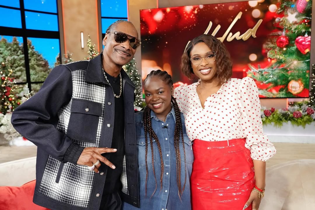 Snoop Dogg with daughter Cori Broadus with Jennifer Hudson