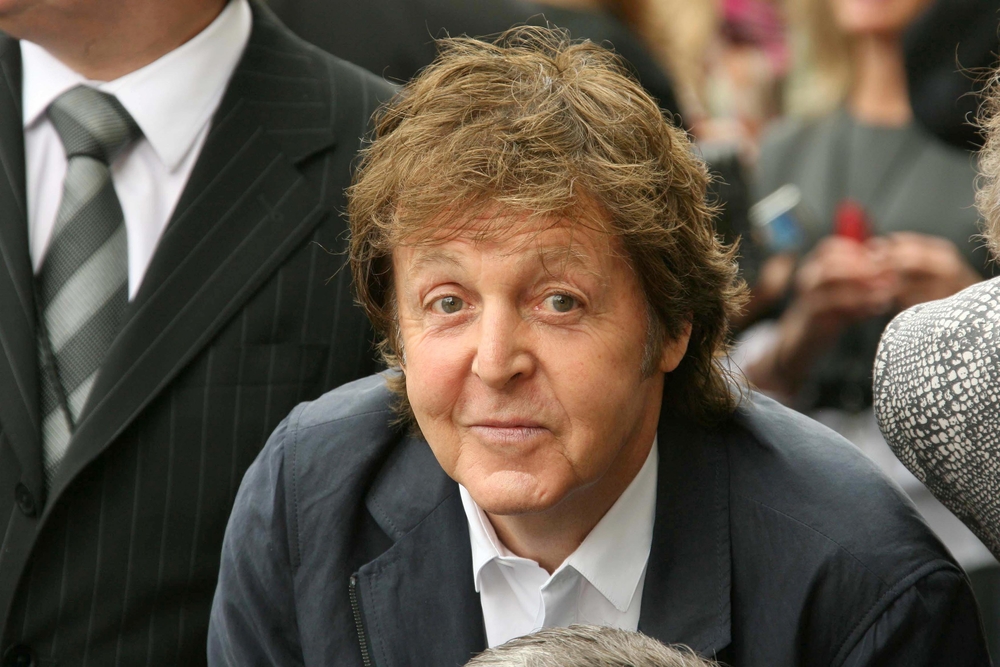 sir,paul,mccartney,at,the,ceremony,posthumously,honoring,george,harrison