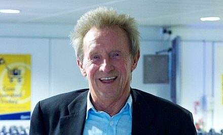 440px denis law