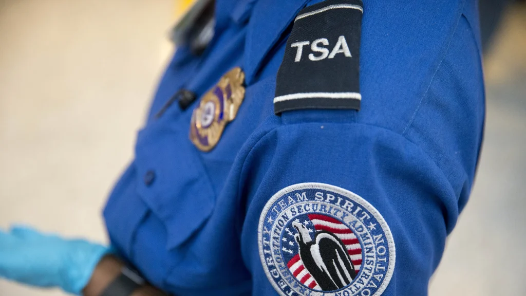 TSA Security Threatened by Trump’s Full-Time Office Mandate