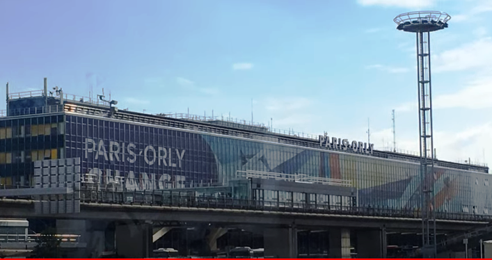 Passenger Opens Emergency Exit at Paris Orly Airport