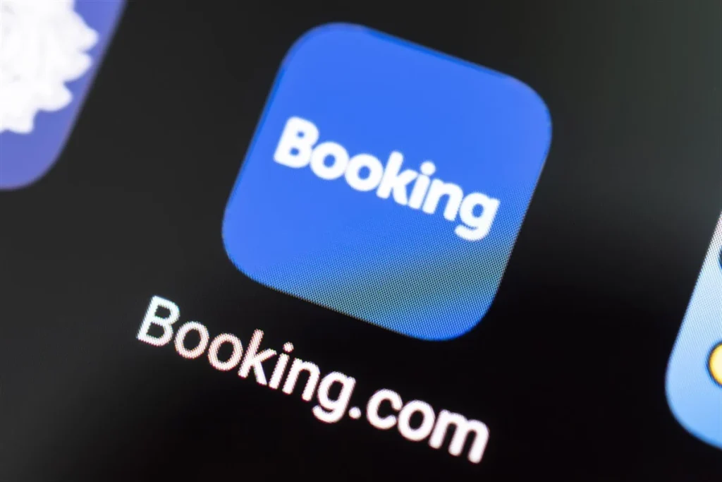 What a $1000 Investment in Booking Holdings 20 Years Ago Could Have Done for You!