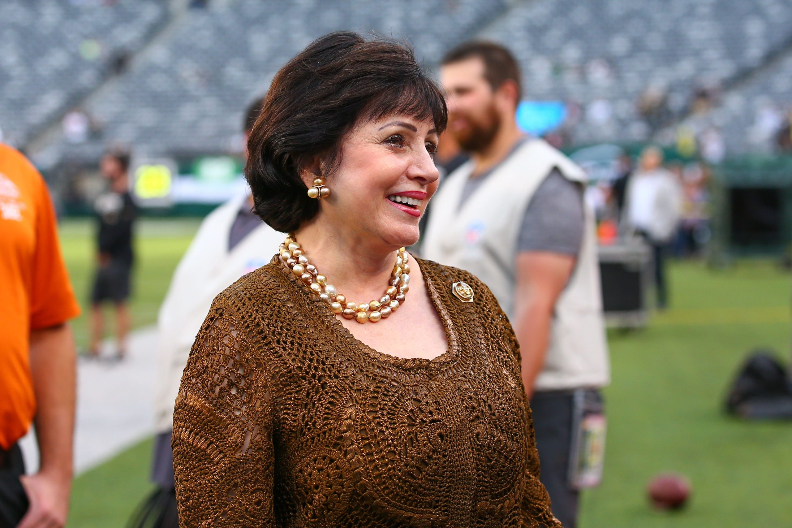 new orleans saints owner gayle benson  