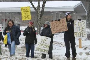 WAITSFIELD, Vt. — Crowds protesting